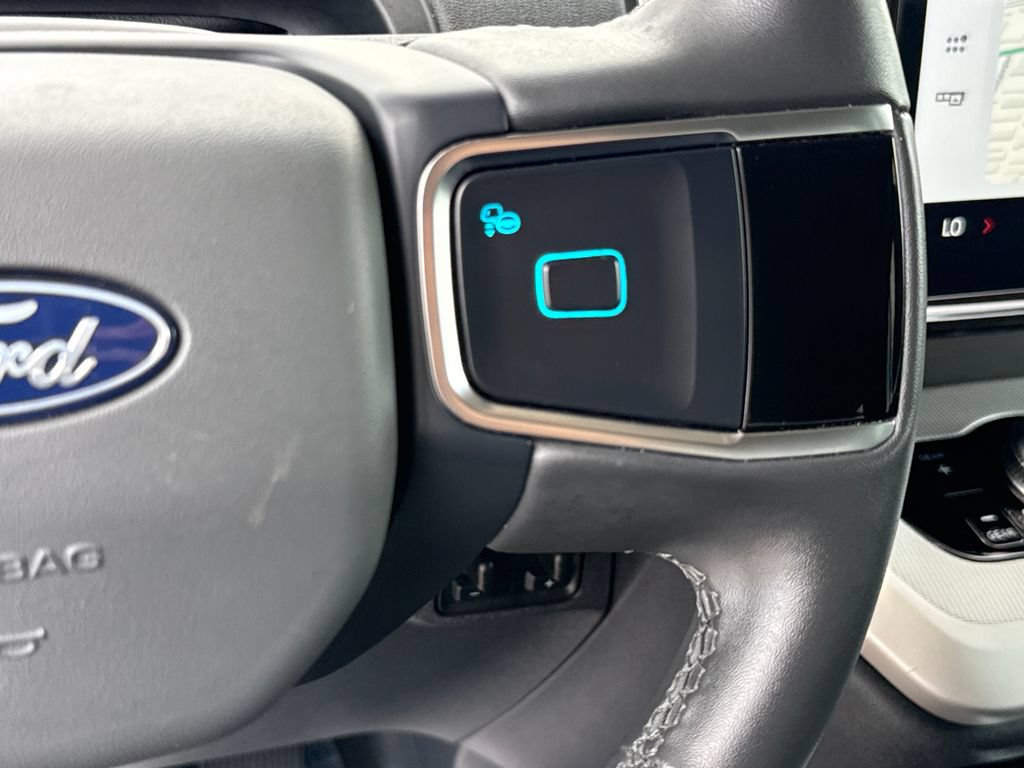Certified 2025 Ford Expedition Active RWD image 17