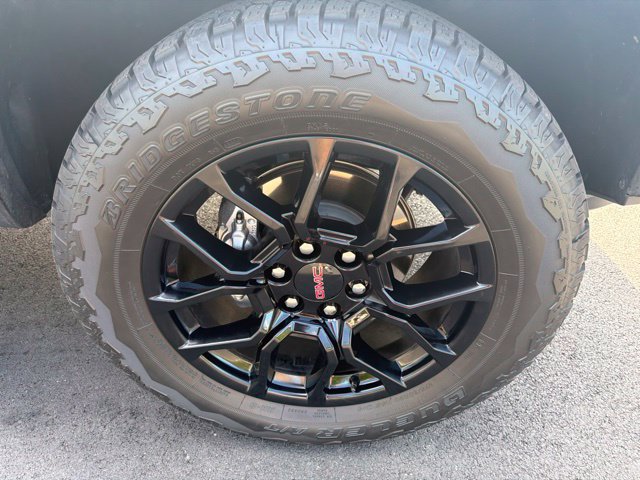 Used 2025 GMC Canyon AT4 AWD/4WD image 27
