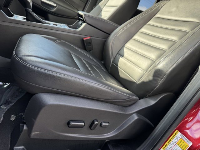 Certified 2019 Ford Escape Titanium image 7