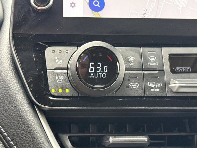 Used 2025 Toyota Grand Highlander AWD image 26