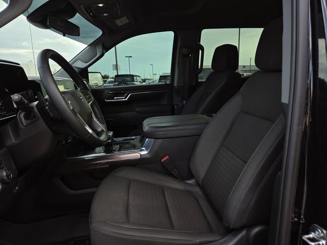 Used 2025 Chevrolet Silverado 1500 LT Trail Boss AWD/4WD image 14