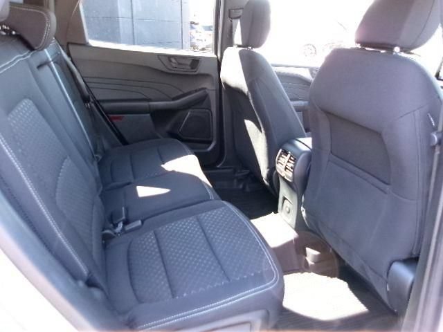 Certified 2023 Ford Escape Active AWD/4WD image 5