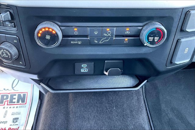 Certified 2022 Ford F150 XLT w/ Trailer Tow Package AWD/4WD image 35