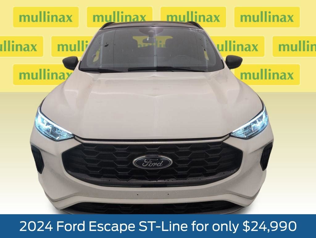 Certified 2024 Ford Escape ST-Line w/ Tech Pack #1 image 8