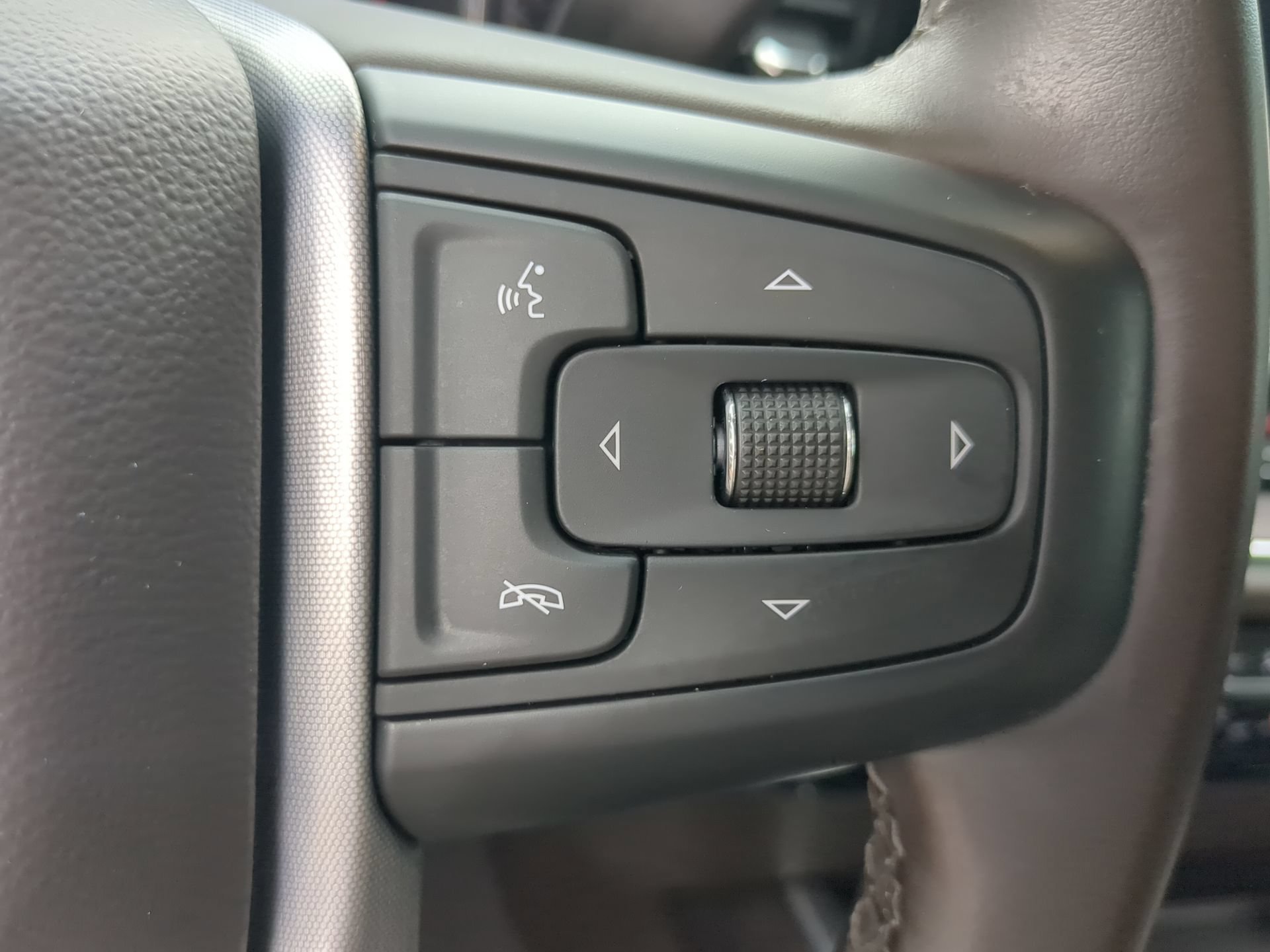 Used 2024 GMC Sierra 2500 SLT w/ SLT Premium Package AWD/4WD image 66