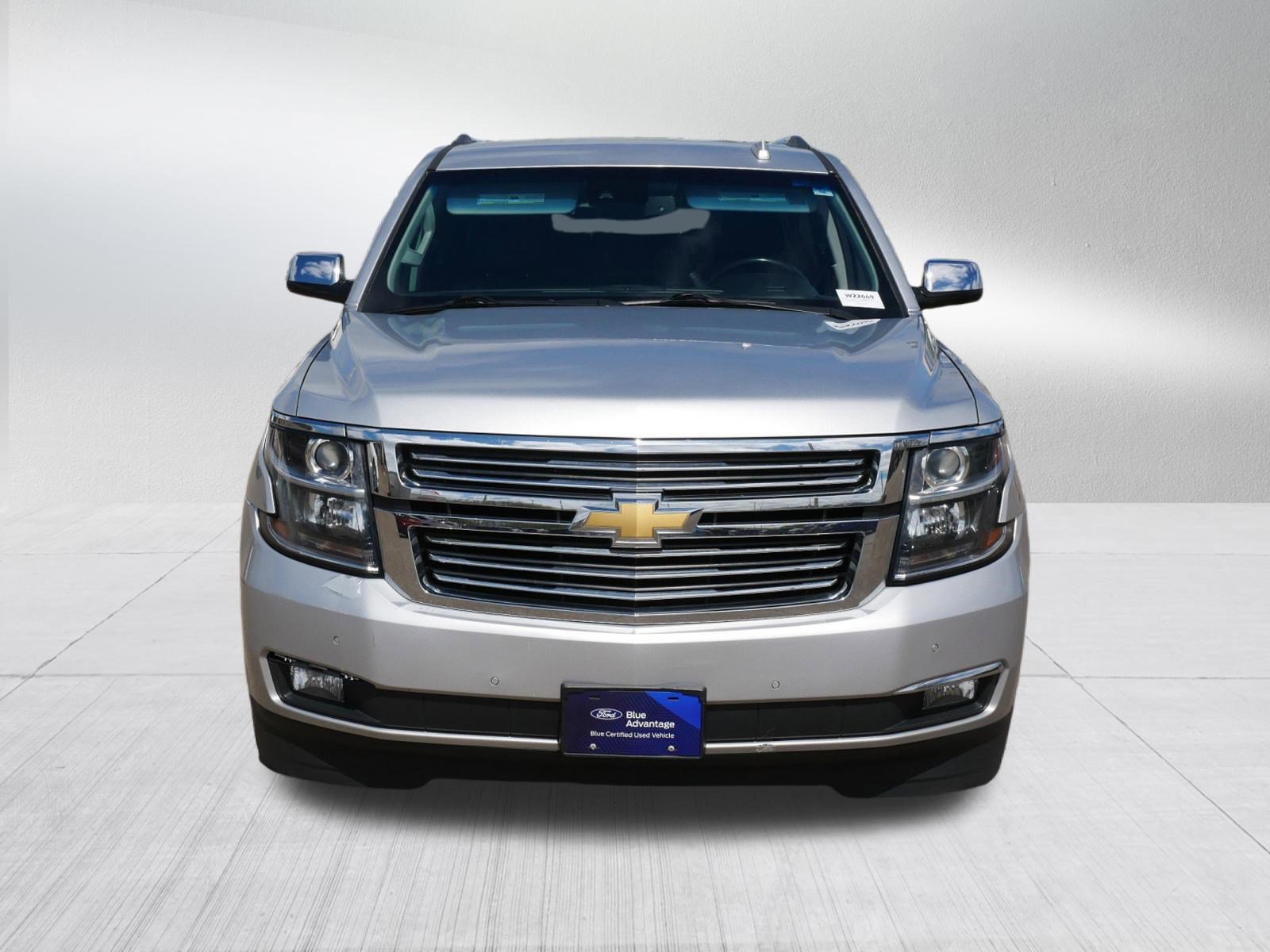 Used 2020 Chevrolet Suburban Premier AWD/4WD image 2