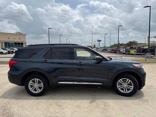 Certified 2023 Ford Explorer XLT w/ Equipment Group 202A AWD/4WD image 18