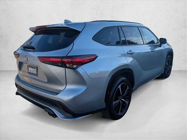 Used 2021 Toyota Highlander XSE AWD/4WD image 5