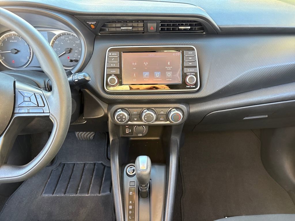 Used 2024 Nissan Kicks S image 22