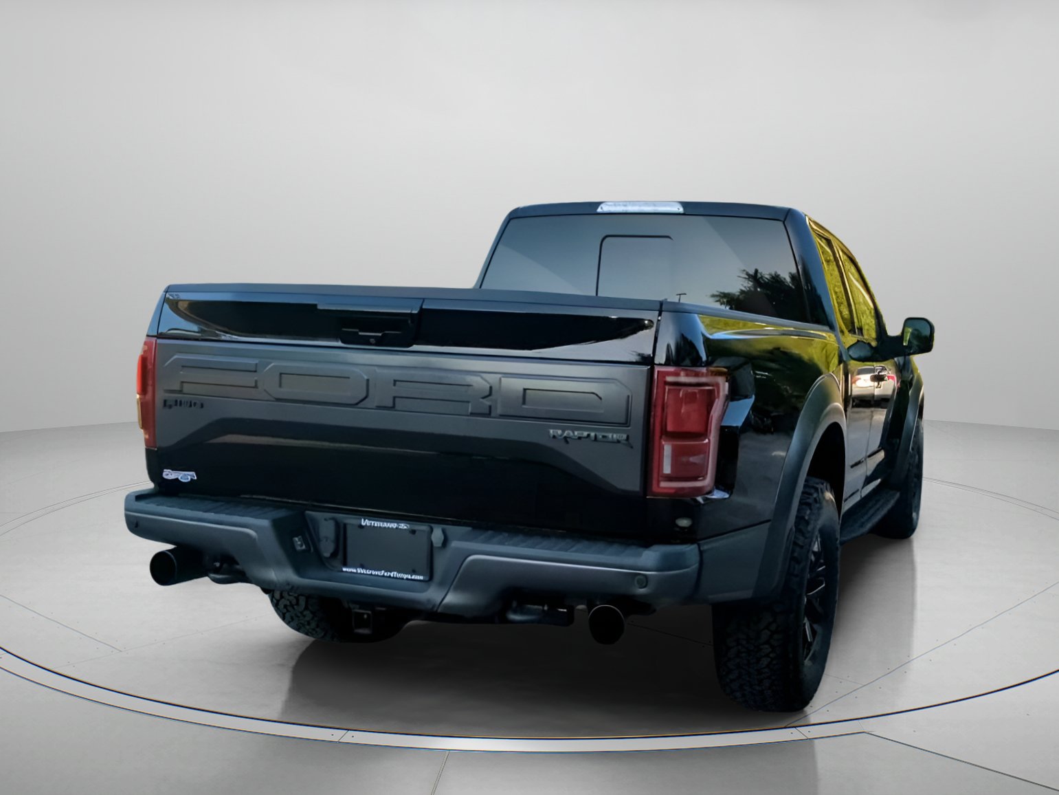 Certified 2018 Ford F150 Raptor w/ Equipment Group 802A Luxury AWD/4WD image 26
