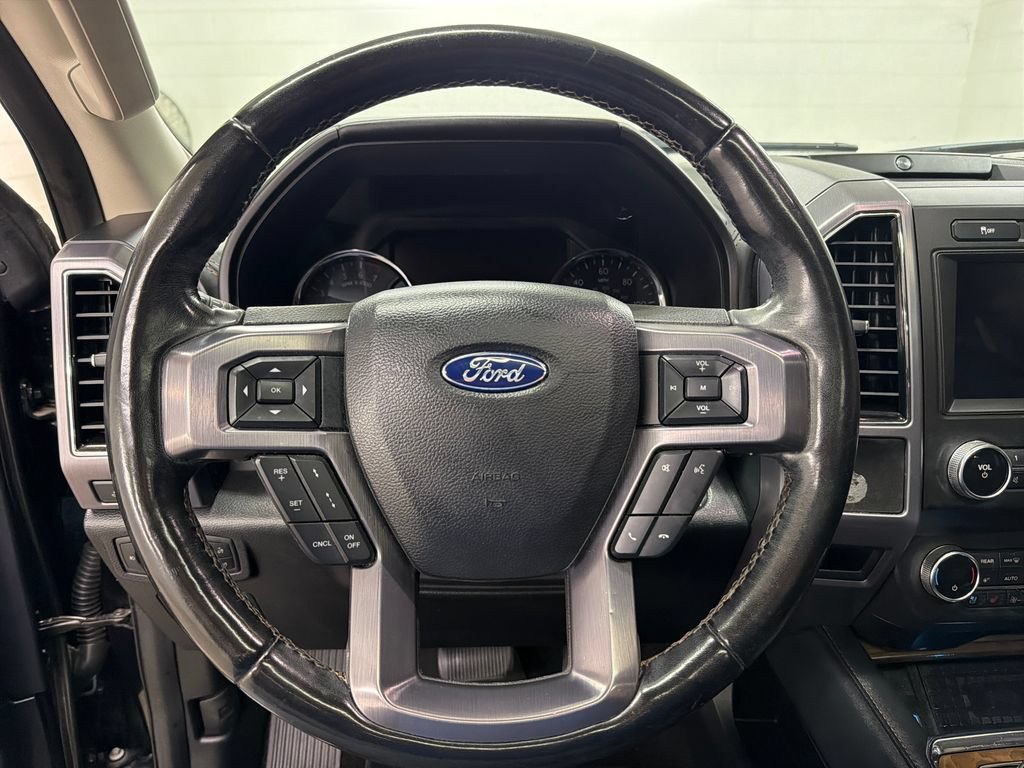 Certified 2020 Ford Expedition Max Platinum RWD image 20