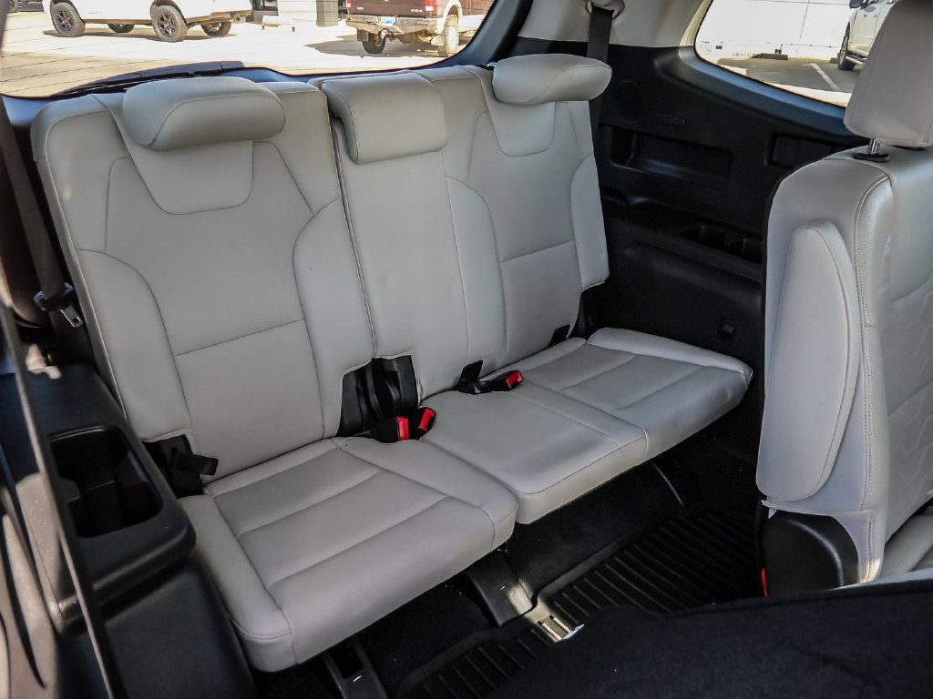Used 2022 Kia Telluride SX w/ SX Prestige Package AWD/4WD image 31