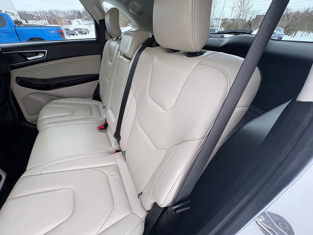 Certified 2022 Ford Edge Titanium w/ Equipment Group 301A image 23