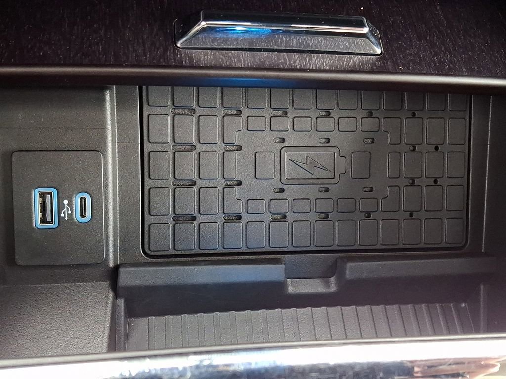 Certified 2023 Ford Expedition Max Platinum image 26