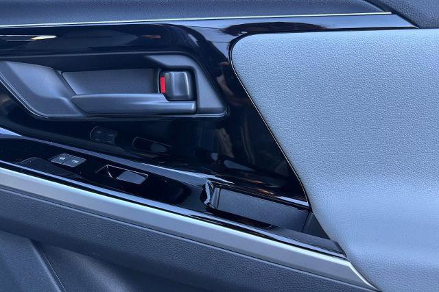 Used 2025 Subaru Solterra Limited w/ Limited Package image 11