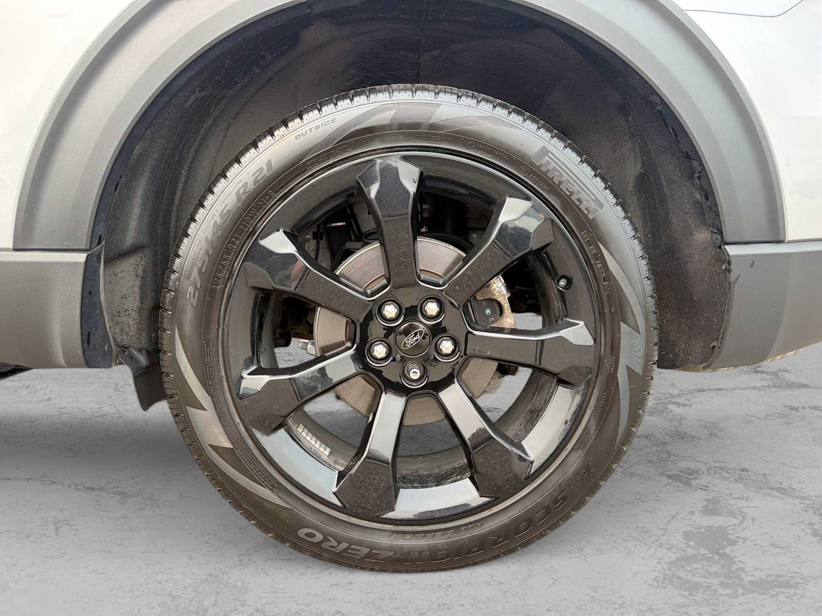 Certified 2024 Ford Explorer ST-Line w/ Class IV Trailer Tow Package AWD/4WD image 13