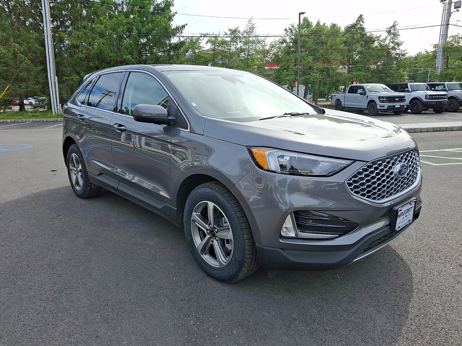 Certified 2023 Ford Edge SEL w/ Convenience Package AWD/4WD image 3