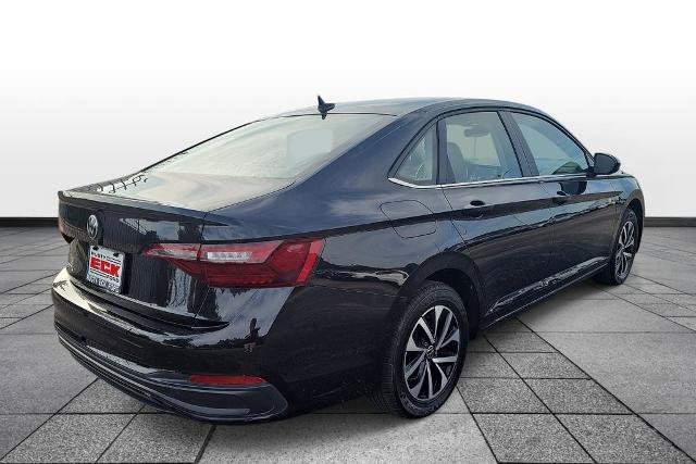 Used 2024 Volkswagen Jetta S FWD image 5