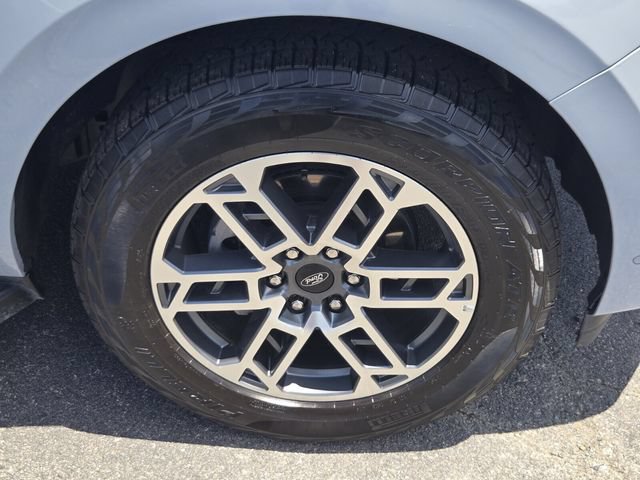 Certified 2025 Ford Expedition Active AWD/4WD image 21