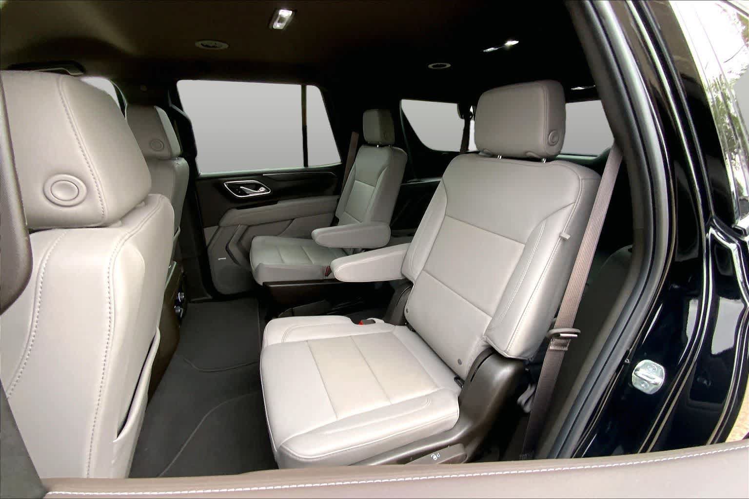 Used 2024 Chevrolet Tahoe Z71 w/ Max Trailering Package AWD/4WD image 21