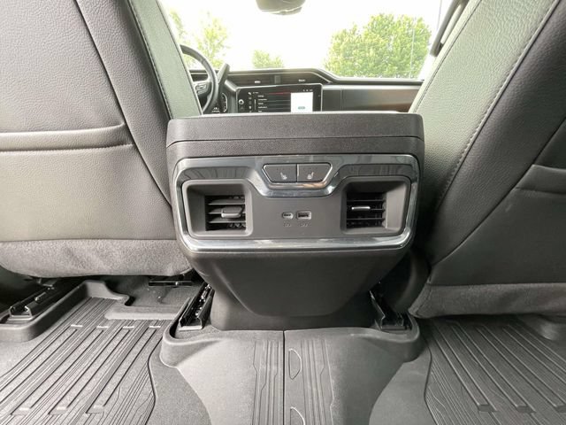Used 2025 GMC Sierra 3500 Denali w/ Denali Reserve Package AWD/4WD image 17
