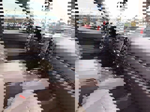 Certified 2021 Ford Expedition Limited image 11