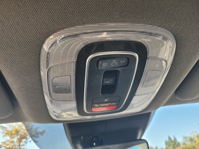 Used 2025 Hyundai Elantra SEL FWD image 23