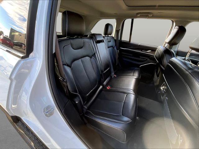 Used 2023 Jeep Grand Cherokee 4WD 4xe w/ Luxury Tech Group II image 27