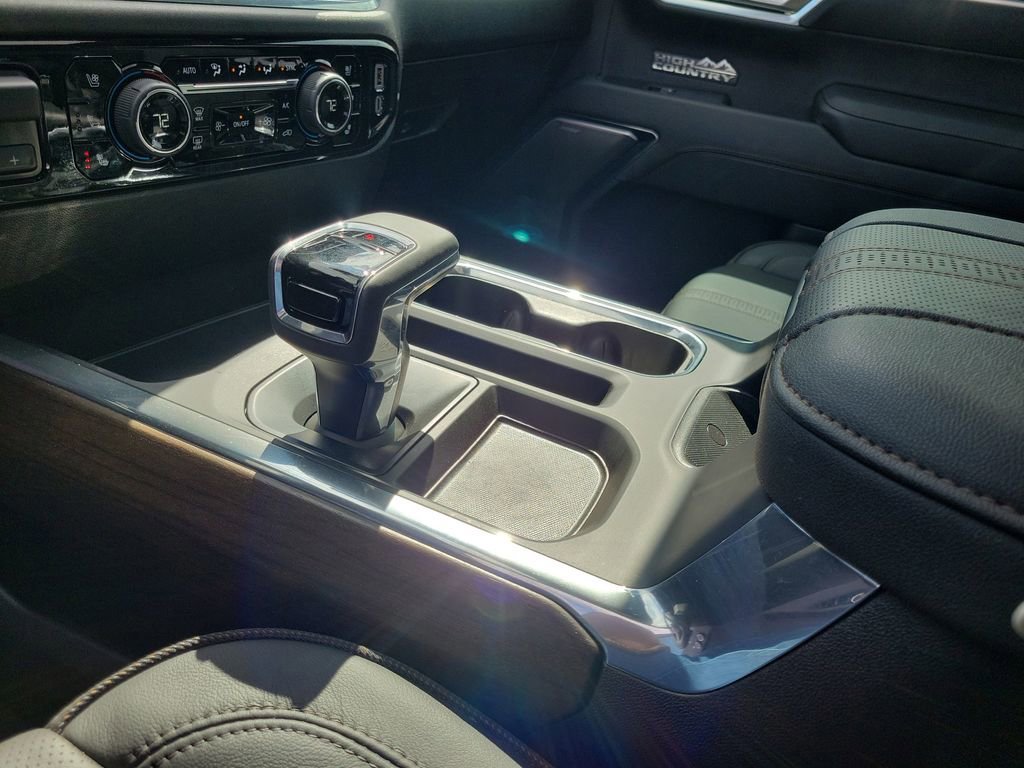 Used 2024 Chevrolet Silverado 1500 High Country w/ High Country Premium Package image 29