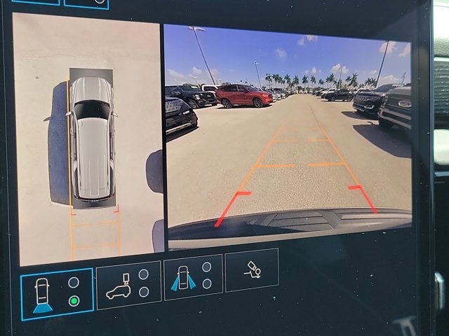 Used 2025 GMC Yukon XL AT4 Ultimate w/ LPO, Floor Liner Package image 34