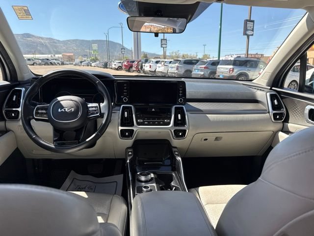 Used 2022 Kia Sorento SX AWD/4WD image 22