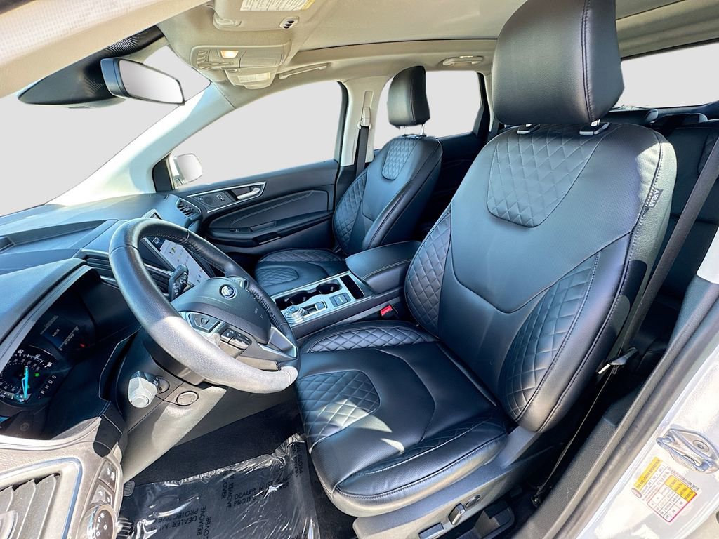 Certified 2023 Ford Edge Titanium w/ Equipment Group 301A AWD/4WD image 17
