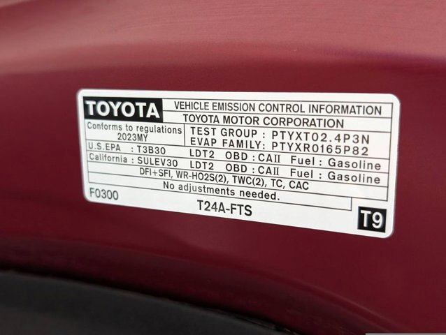 Used 2023 Toyota Highlander XLE AWD/4WD image 25