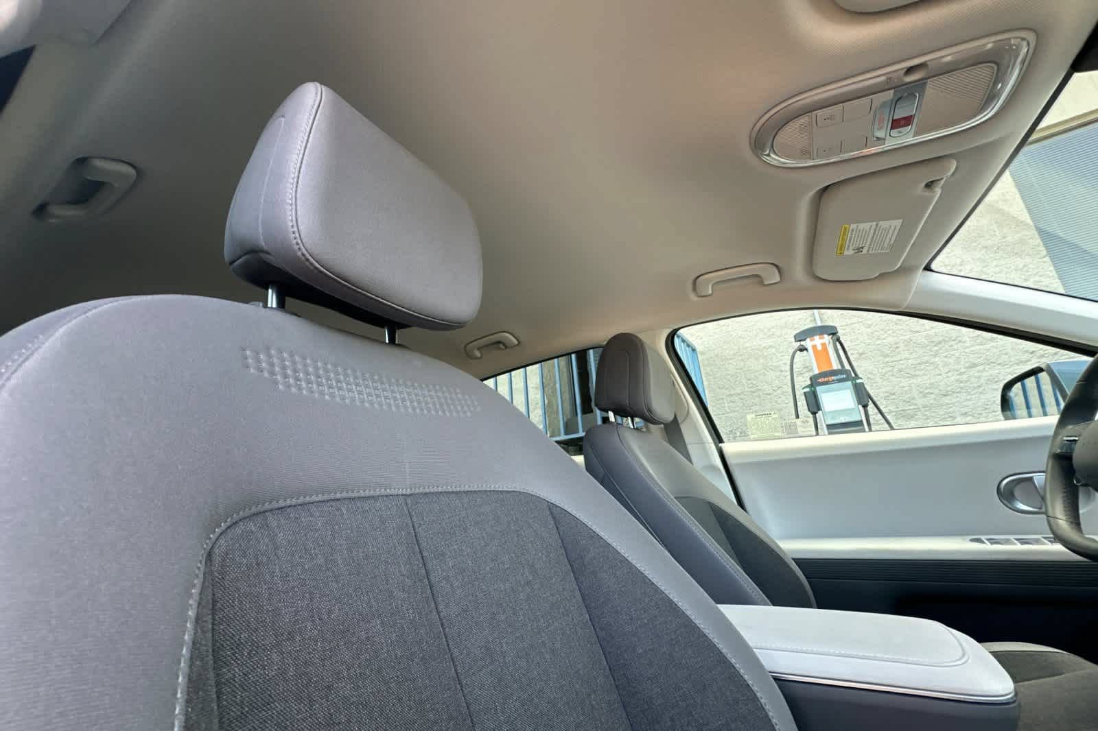 Used 2024 Hyundai Ioniq 5 SE RWD image 18