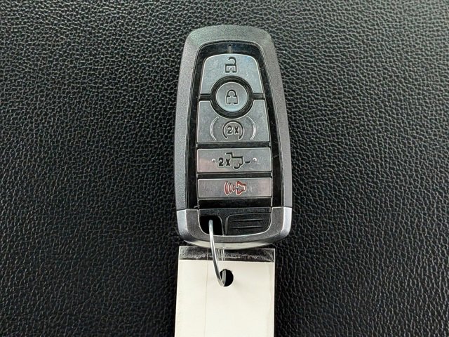 Certified 2023 Ford F250 Lariat w/ Black Appearance Package image 43