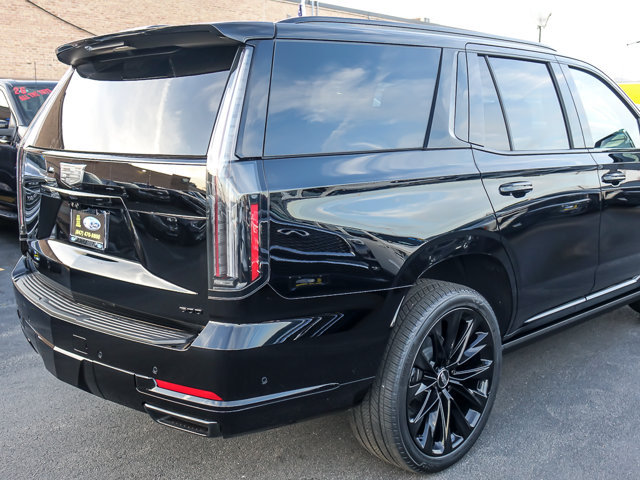 Used 2026 Cadillac Escalade Platinum Sport w/ LPO, ONYX Package AWD/4WD image 7
