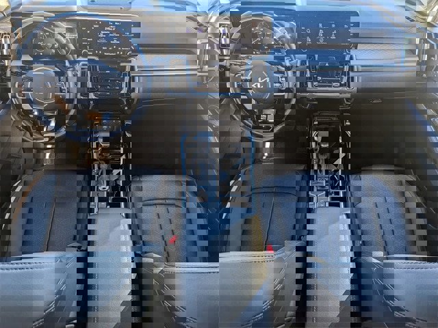 Used 2023 Kia Sorento SX image 29