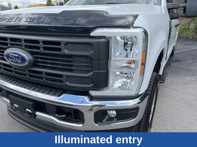 Certified 2024 Ford F250 XL w/ XL Chrome Package AWD/4WD image 10