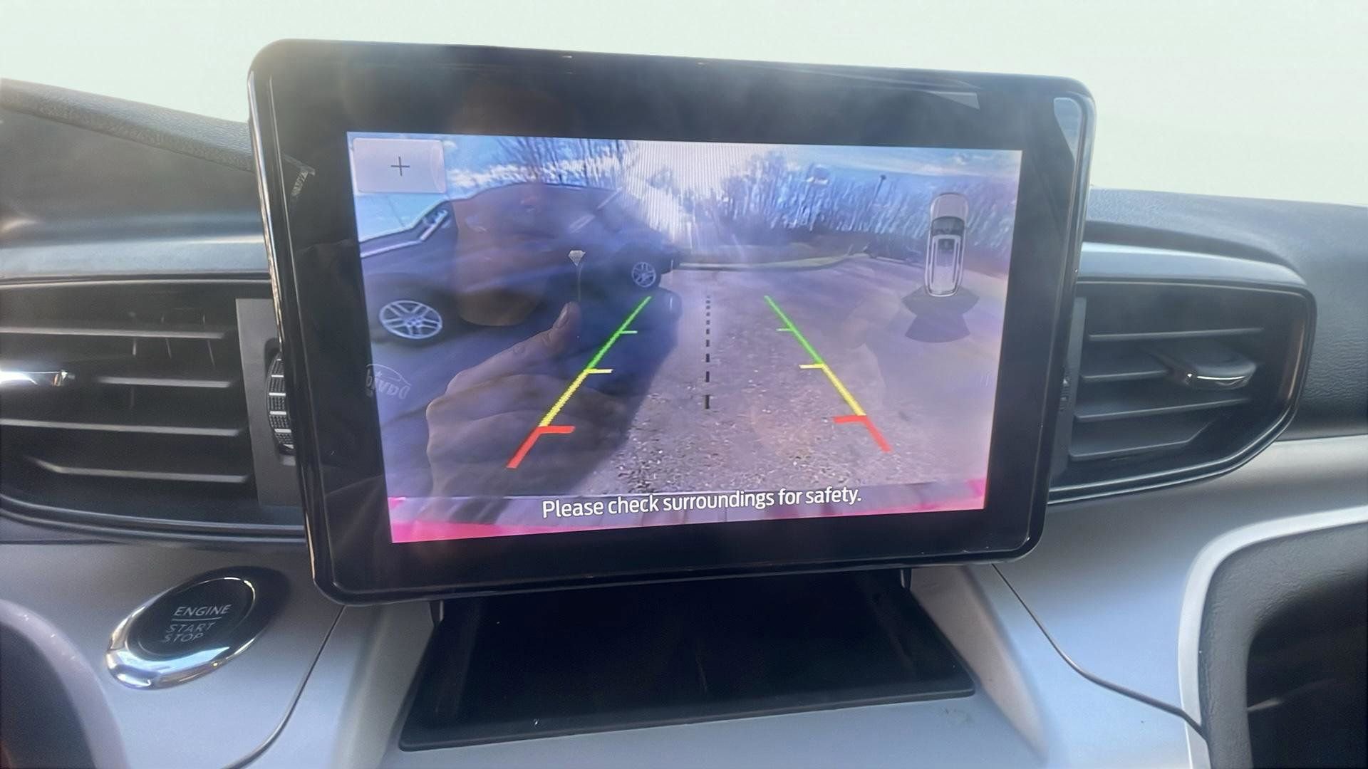 Certified 2023 Ford Explorer XLT w/ Class IV Trailer Tow Package image 20