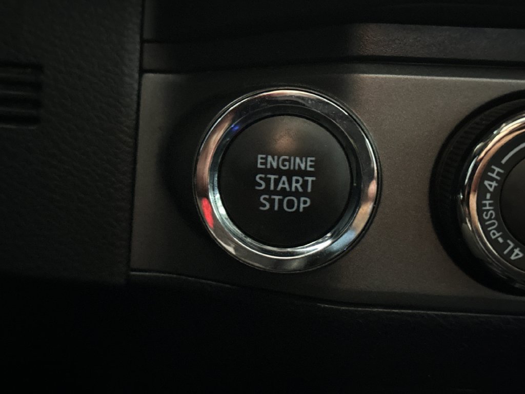 Used 2022 Toyota Tacoma TRD Off-Road w/ TRD Premium Off Road Package AWD/4WD image 21