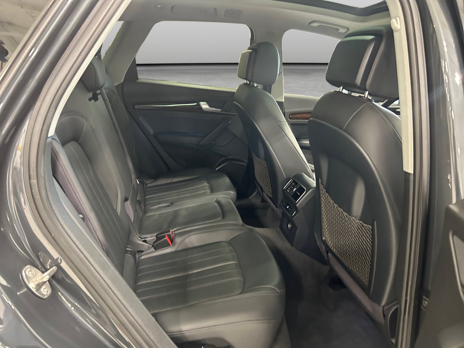Used 2018 Audi Q5 2.0T Premium AWD/4WD image 23