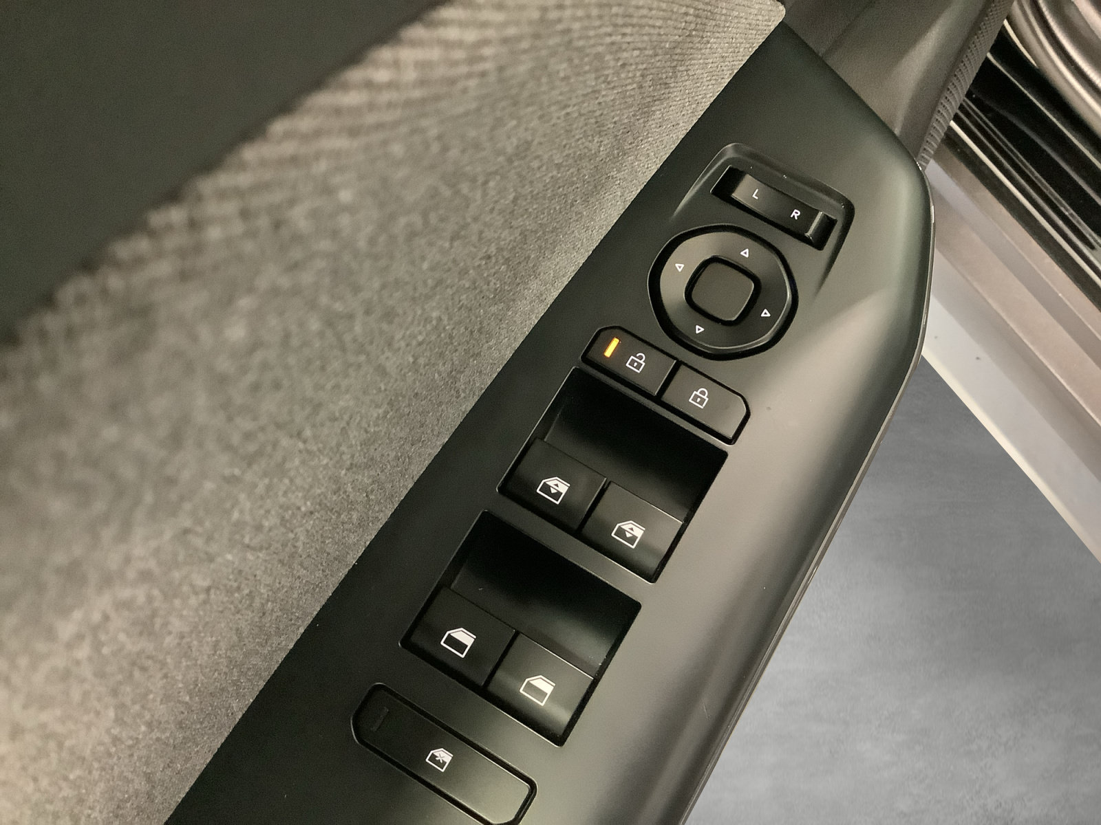 Used 2025 Kia K4 EX FWD image 22