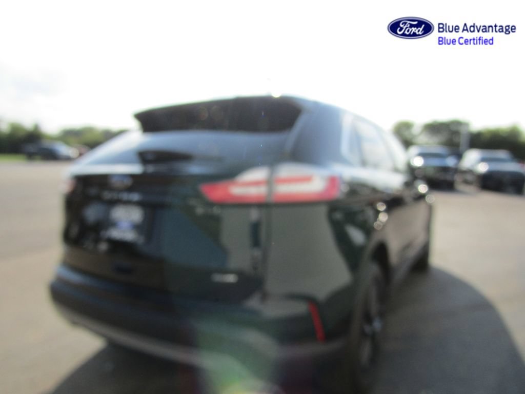 Certified 2024 Ford Edge SEL w/ Convenience Package AWD/4WD image 16