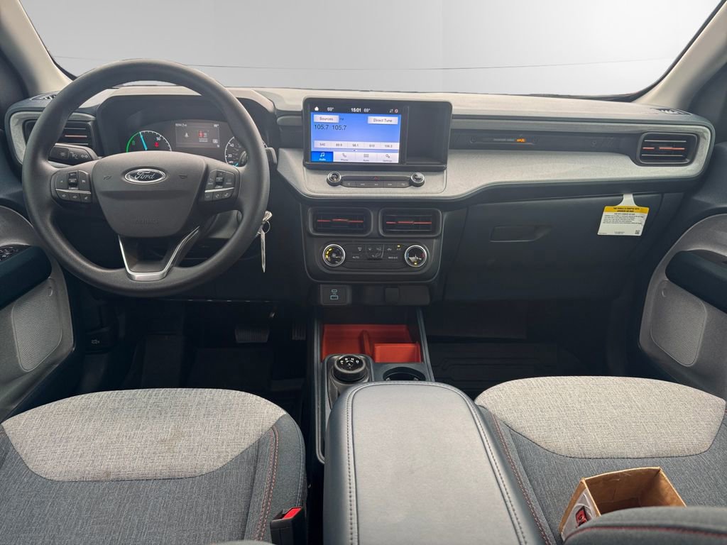 Certified 2024 Ford Maverick XLT image 10