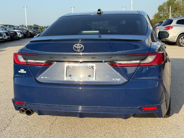 Used 2025 Toyota Camry XSE FWD image 4