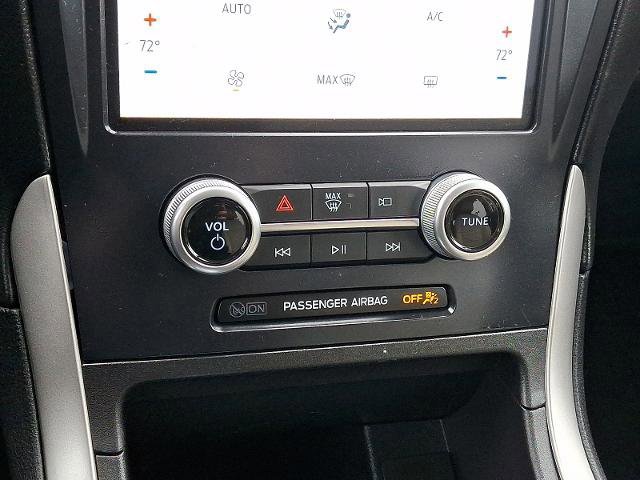 Certified 2022 Ford Edge SE image 15