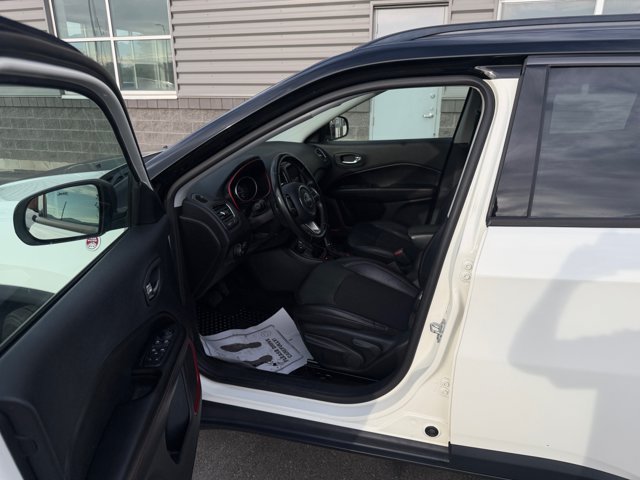 Used 2020 Jeep Compass Trailhawk AWD/4WD image 20