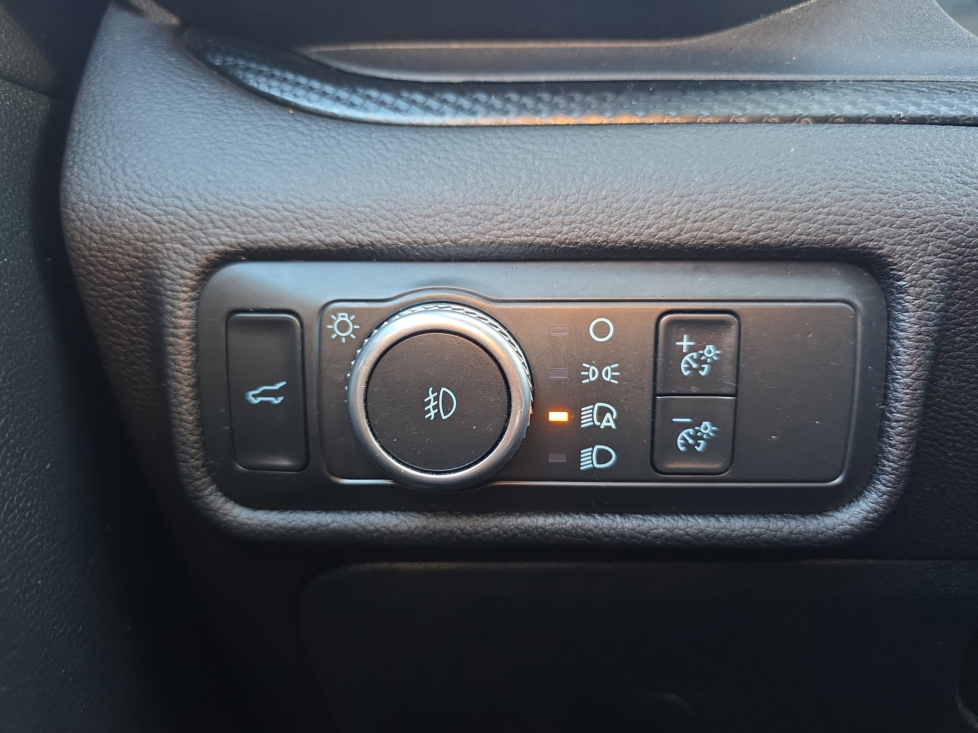 Certified 2022 Ford Explorer ST-Line w/ Class IV Trailer Tow Package image 41