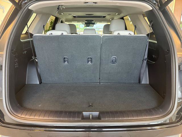 Used 2022 Hyundai Palisade SEL w/ 8P Bench Seat Package FWD image 10