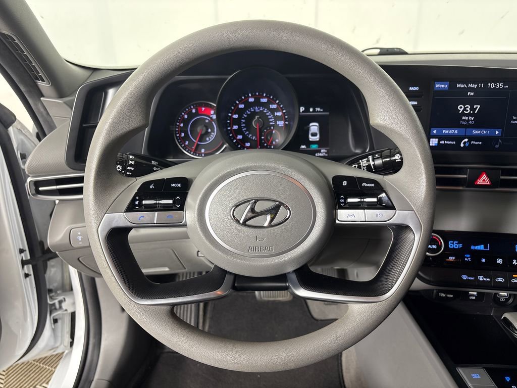 Used 2021 Hyundai Elantra SEL w/ Cargo Package FWD image 16